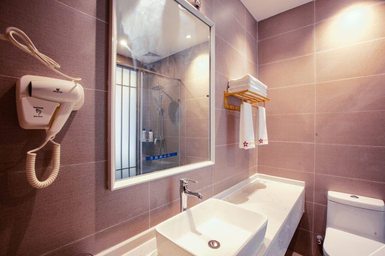 Bathroom 3, Xingchen Huayu Theme Hotel, Chengdu