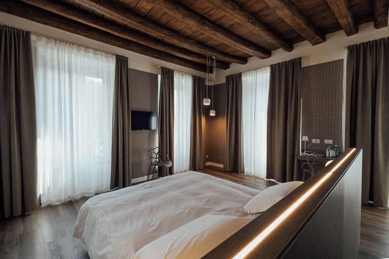 Bedroom 2, Bigio Hotel, Bergamo