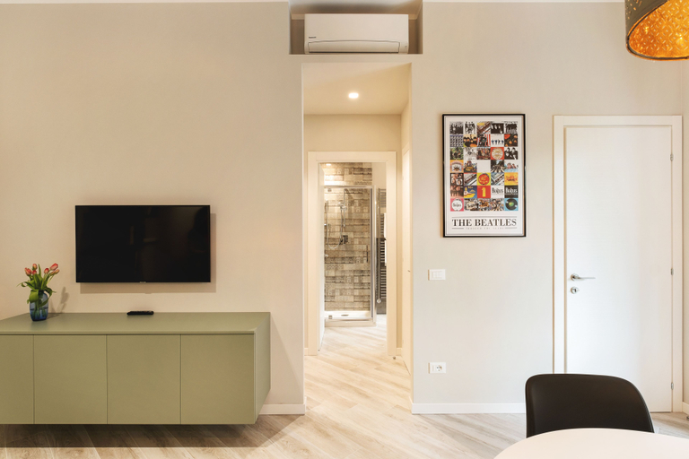 Others 3, GuestHost - Maggiore Residence Flats, Bologna