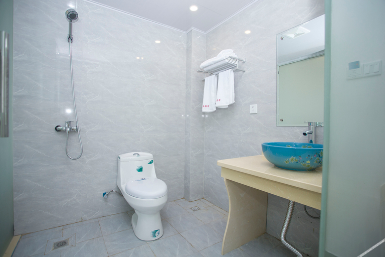 Bathroom 4, Shunjie Hotel, Ningbo