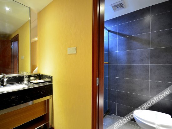 Others 2, Super 8 Hanyang Jingka Wanda, Wuhan