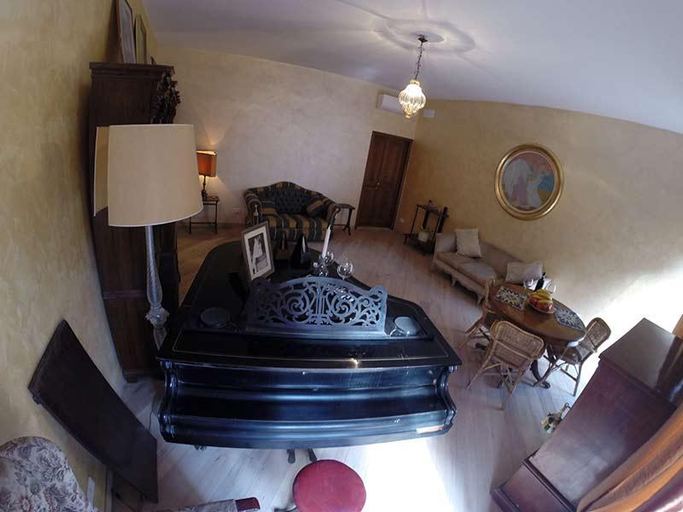 Others 3, Pantheon Old Suite, Rome