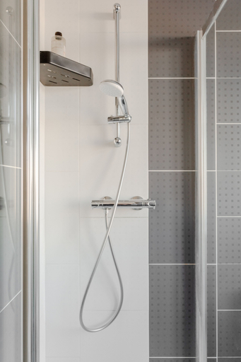 Bathroom 3, アップルハウスウェンブリー, London