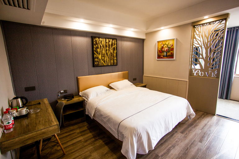 标准大床房 2, MILAN HOTEL, Yiyang