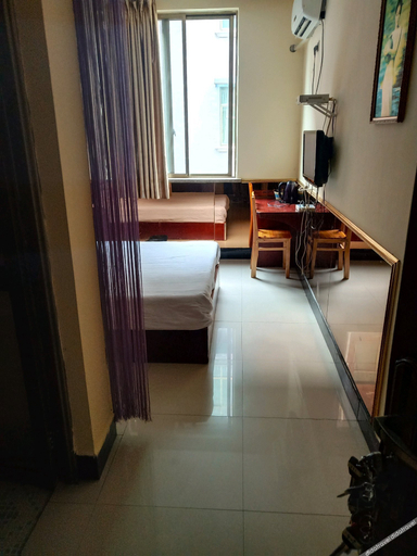 Others 3, Yuelai Inn, Jinhua