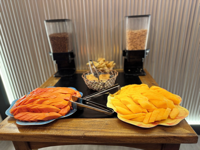 Food & Drinks 5, Greenview Medellin By DRYM, Medellín