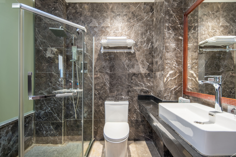 Bathroom 3, Dachen Hotel, Shaoyang