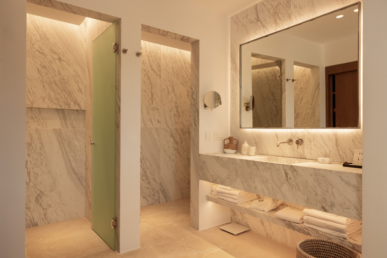 Bathroom 4, Cali Mykonos, South Aegean