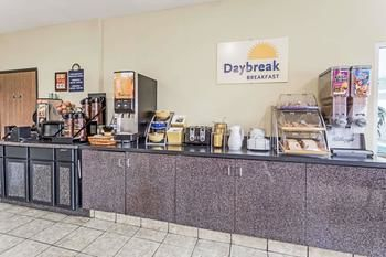 Others 4, Days Inn & Suites by Wyndham Morris/I-80, Grundy
