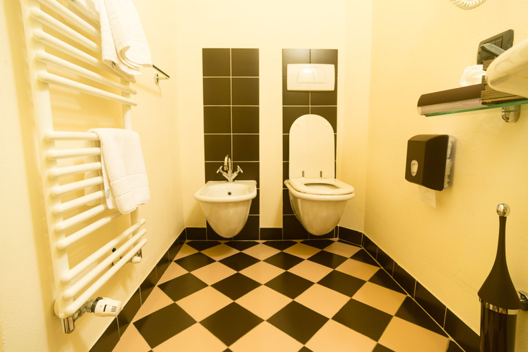 Bathroom 5, Hotel Villa Costanza, Piacenza