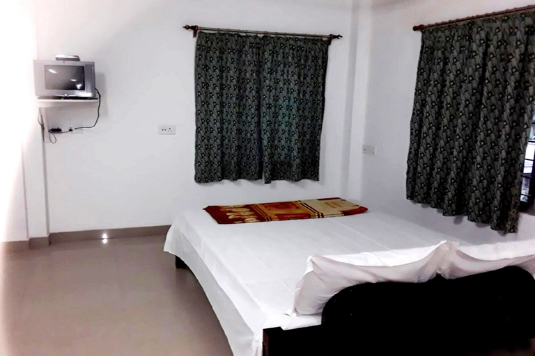 Room 4, Goroomgo Sandhya Guest House Digha, Purba Medinipur