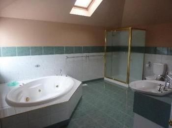 Bathroom, Silver Waters Bed & Breakfast, Bass Coast  - Phillip Is.