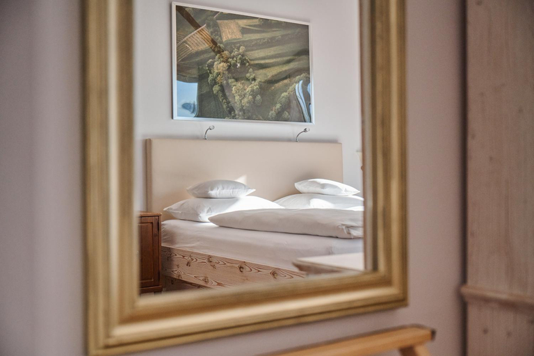 Bedroom 3, Hotel Hirschen in Freiburg-Lehen, Freiburg im Breisgau