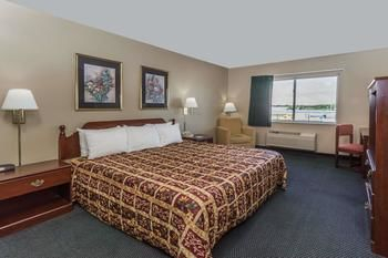 Others 2, Days Inn & Suites by Wyndham Morris/I-80, Grundy