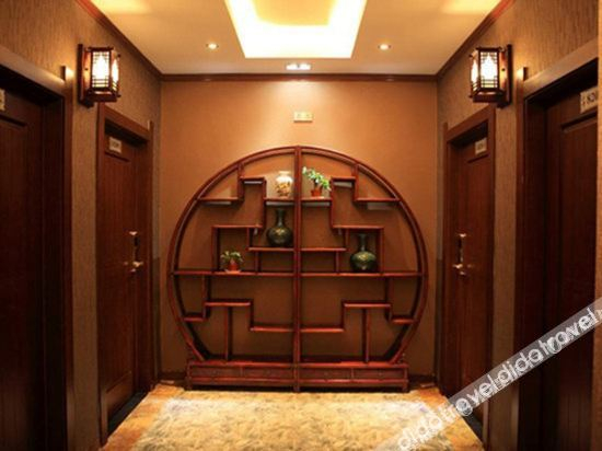Others 4, Jisu Inn, Luzhou