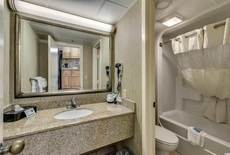Bathroom, Caribbean Resort 720, Horry