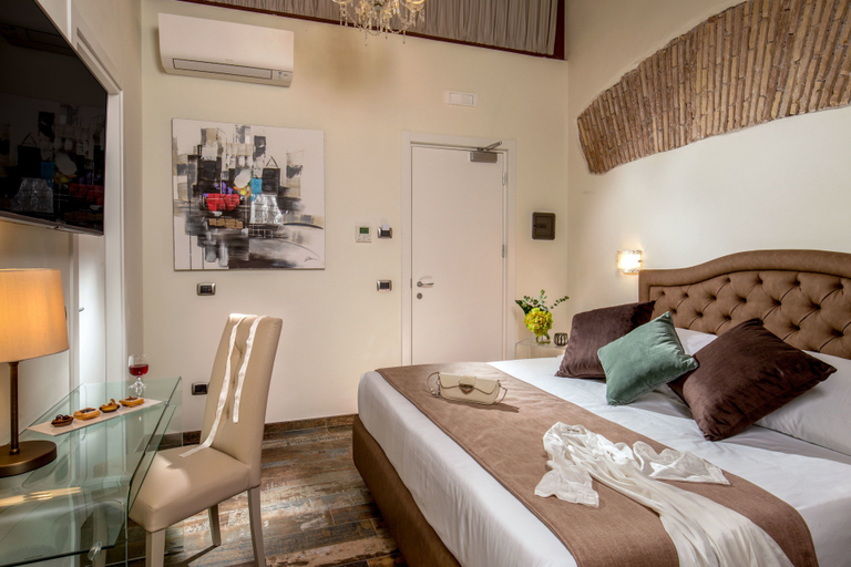 Bedroom 2, MySuite Tower Pantheon, Rome