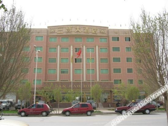 Others 2, Sanbao Hotel, Bayin'gholin Mongol