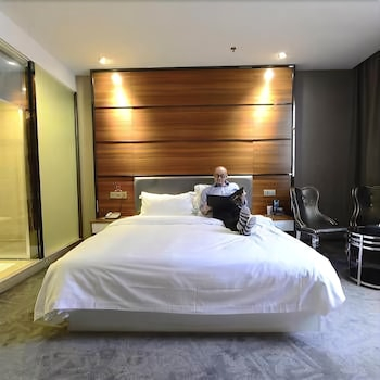 Others 2, Victoria Hotel, Jiangmen