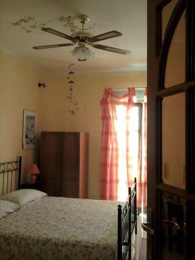 Bedroom 2, La Casa di Mariù, Messina