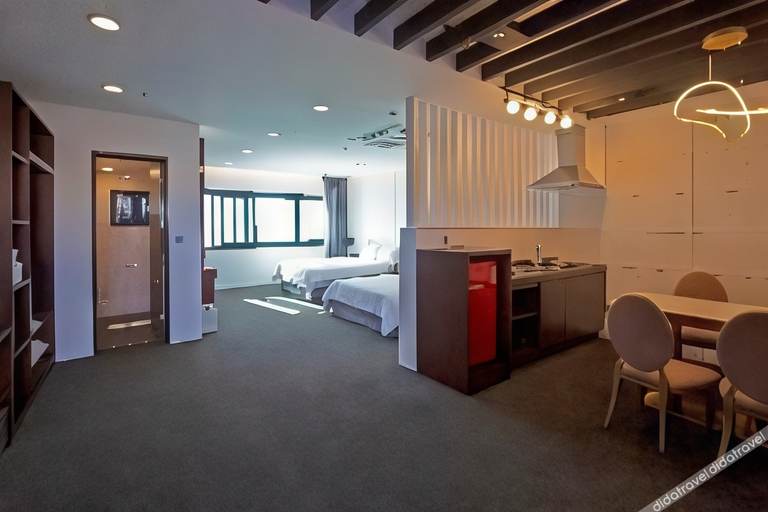 Others 5, Drama 2015 Pension, Jeju