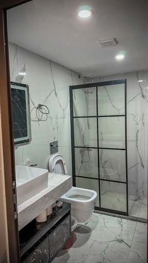 Bathroom 3, Rum Angel camp, Quaira