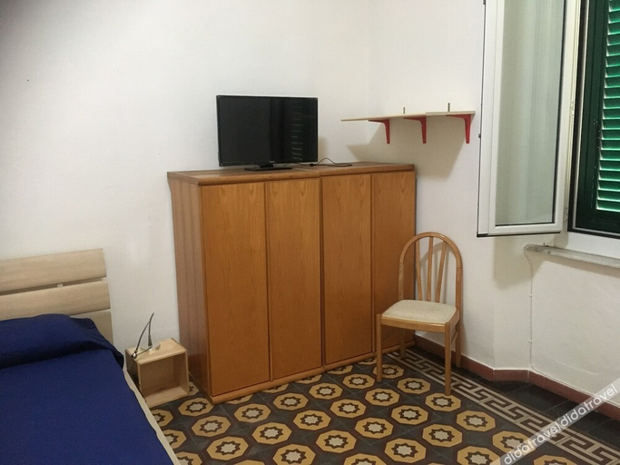 Bedroom 3, La Magnolia, Livorno
