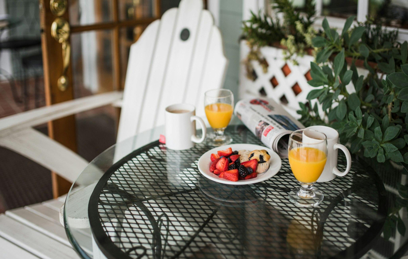 Food & Drinks, Inn On SummerHill, Santa Barbara
