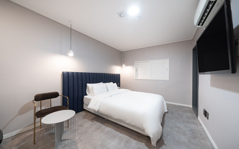 Others 1, Chuncheon Stay Oz, Chuncheon