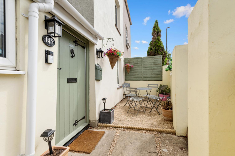 Others 5, Cosy 2 bed cotswold cottage, close to amenities., Gloucestershire