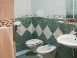 Bathroom, Hotel Sorriso, Foggia