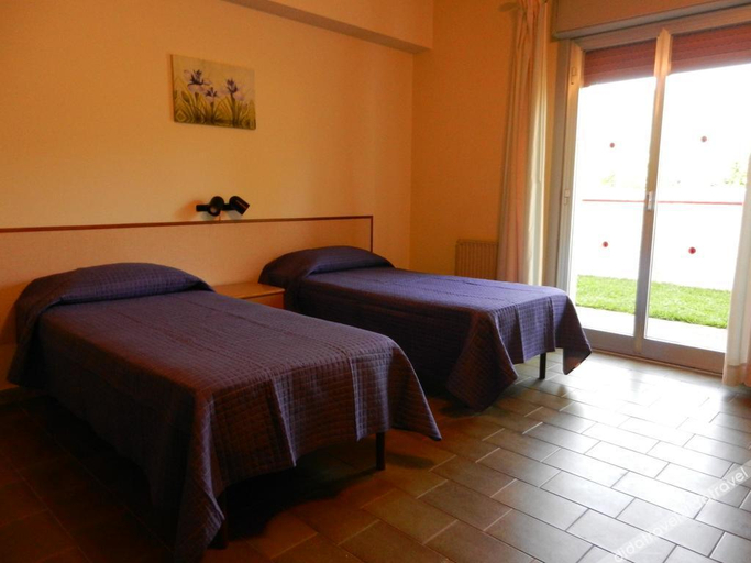 Bedroom 2, Villa Collina, Messina