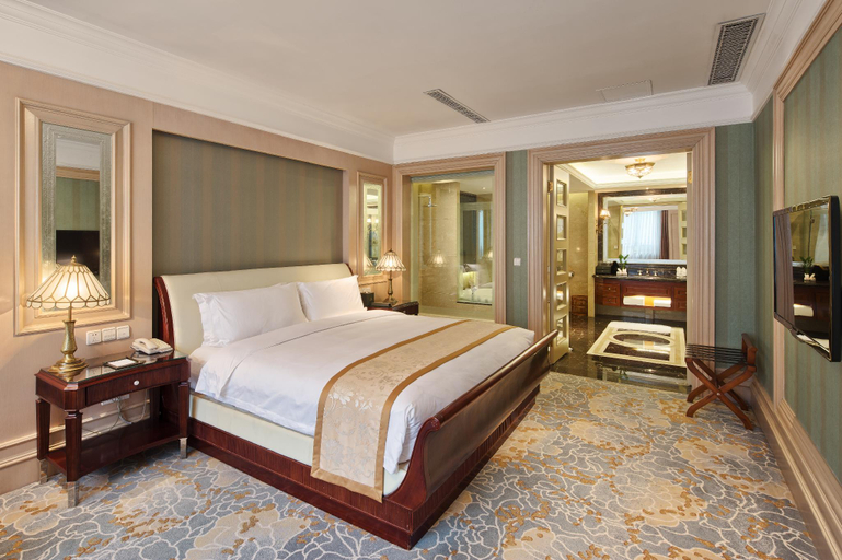 Others 3, AUWI Hotel, Anshun