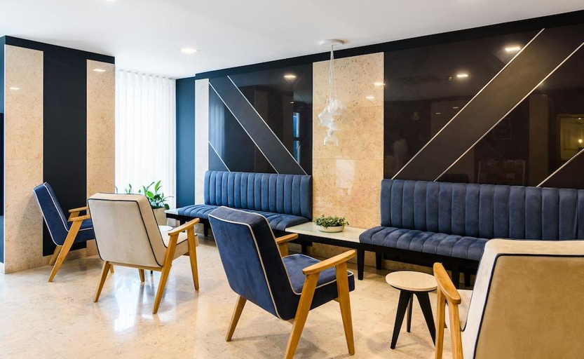Others 1, Hotel Portuense, Lisbon