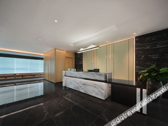 Others 3, Lunar Hotel, Chengdu