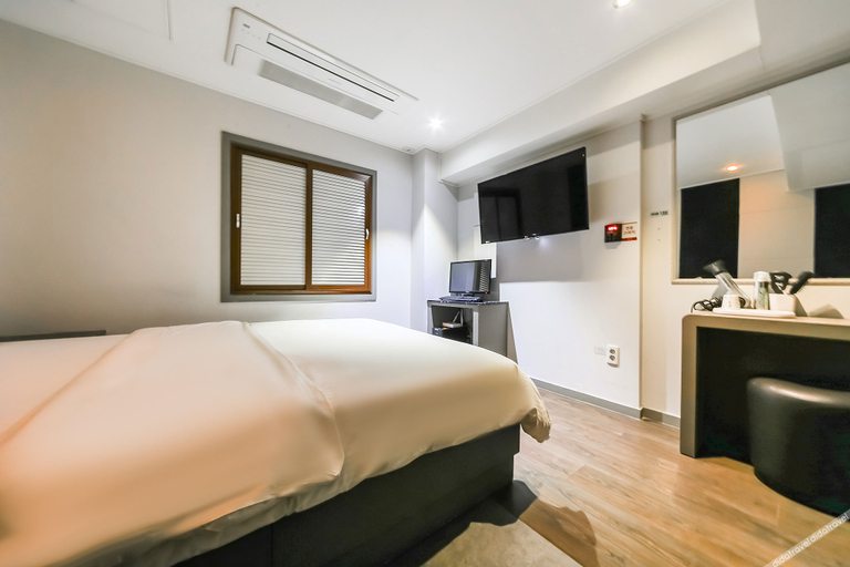 Bedroom 3, Daegu Pyeongridong The Maison, Buk