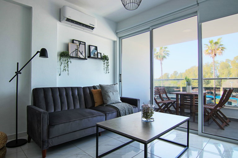 Others 5, Phaedrus Living: Seaside Executive Flat Harbour 206
