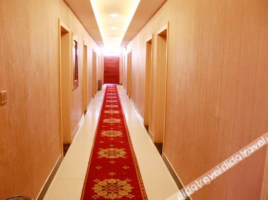Others 4, Guanyifeng Hotel, Jiayuguan