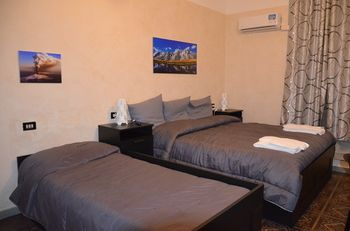Others 2, B&B Villa Bellini, Catania