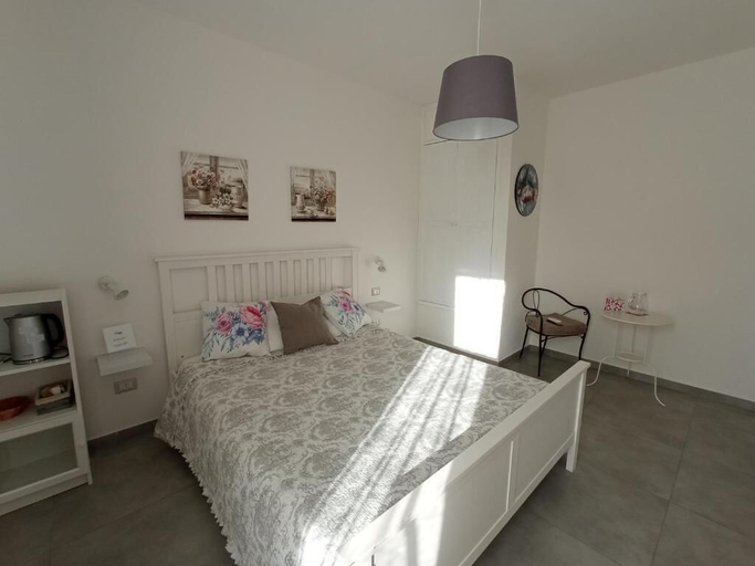 Others 4, AdagioRooms, Cagliari