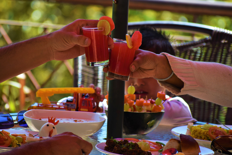 Food & Drinks 5, Manu Maharani Regency, Nainital