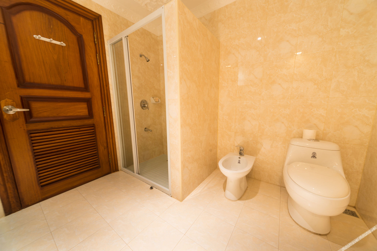 Bathroom 4, Regency Classical Angkor, Siem Reap