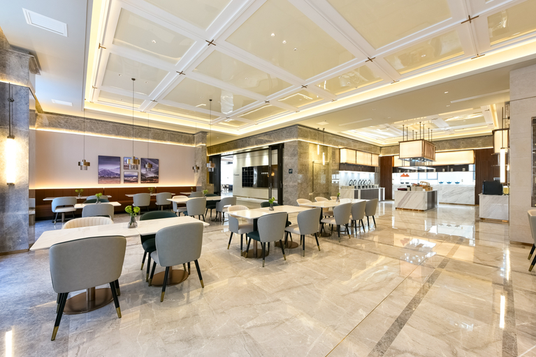 Food & Drinks 5, Atour Hotel Jinzhou Guta District Beijing Road, Jinzhou