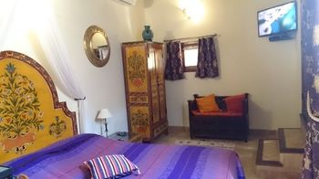Others 5, Riad Letchina, Fès