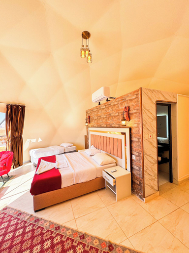 Bedroom 2, Rum Angel camp, Quaira