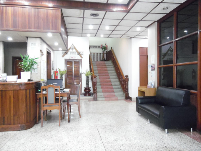 Others 5, Douang Deuane hotel, Vientiane