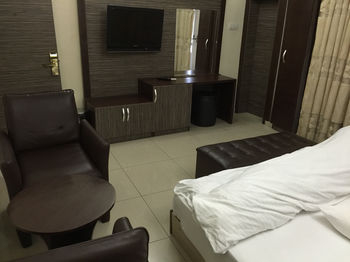 Others 3, Vhelbherg Imperial Hotel, Port Harcourt
