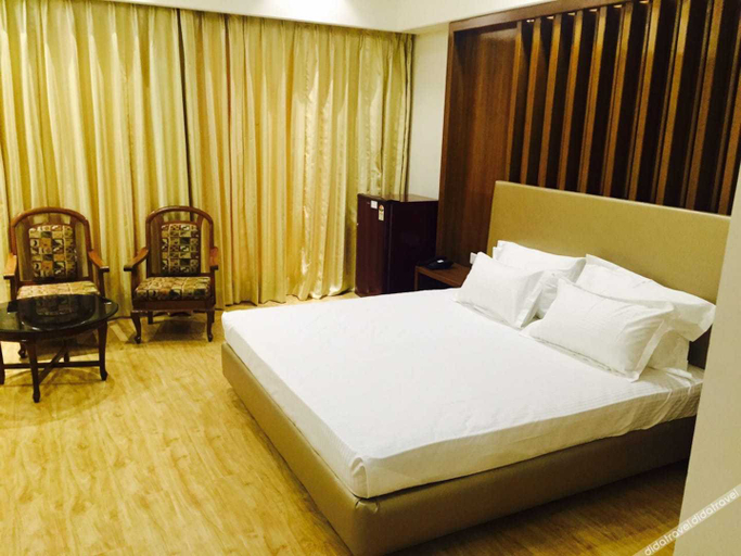 Bedroom 2, Hotel Barog Heights, Solan