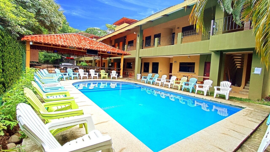 Others 5, Hotel Coco Beach Condos, Carrillo