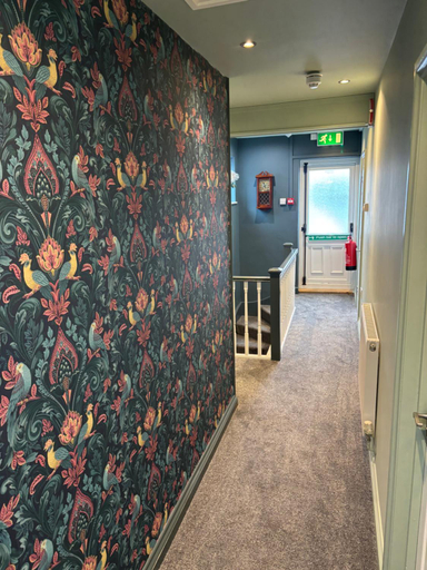 Others 5, Airport Tavern Accommodation, North Somerset